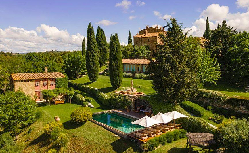 Castello di Vicarello, Italy